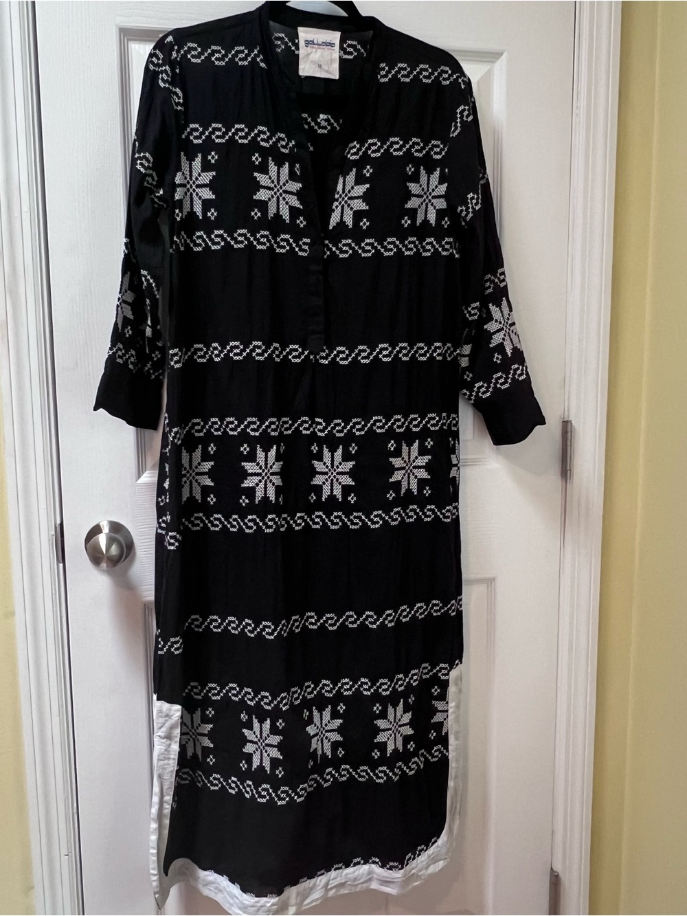 Gallabia Women's Black White Cotton Kaftan Dress White Maxi Length Size Medium